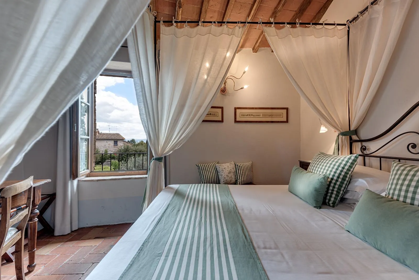 Palazzo Del Capitano Wellness E Relais Hotel San Quirico d'Orcia
