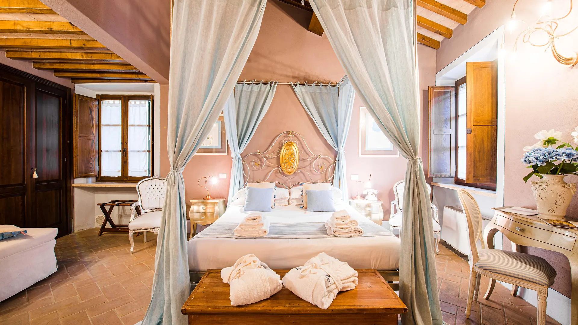 Palazzo Del Capitano Wellness E Relais Hotel San Quirico d'Orcia