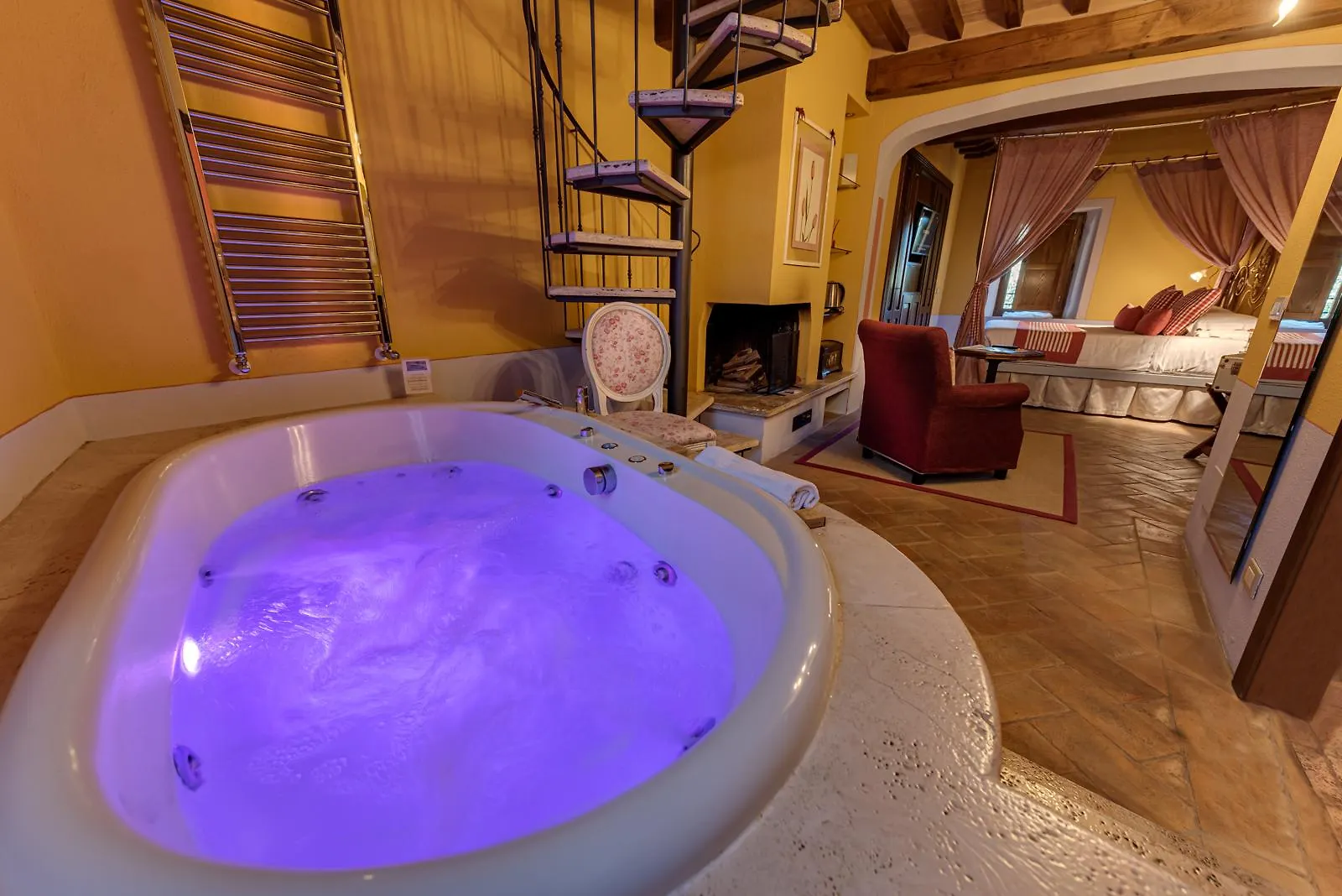 Palazzo Del Capitano Wellness E Relais Hotel San Quirico d'Orcia