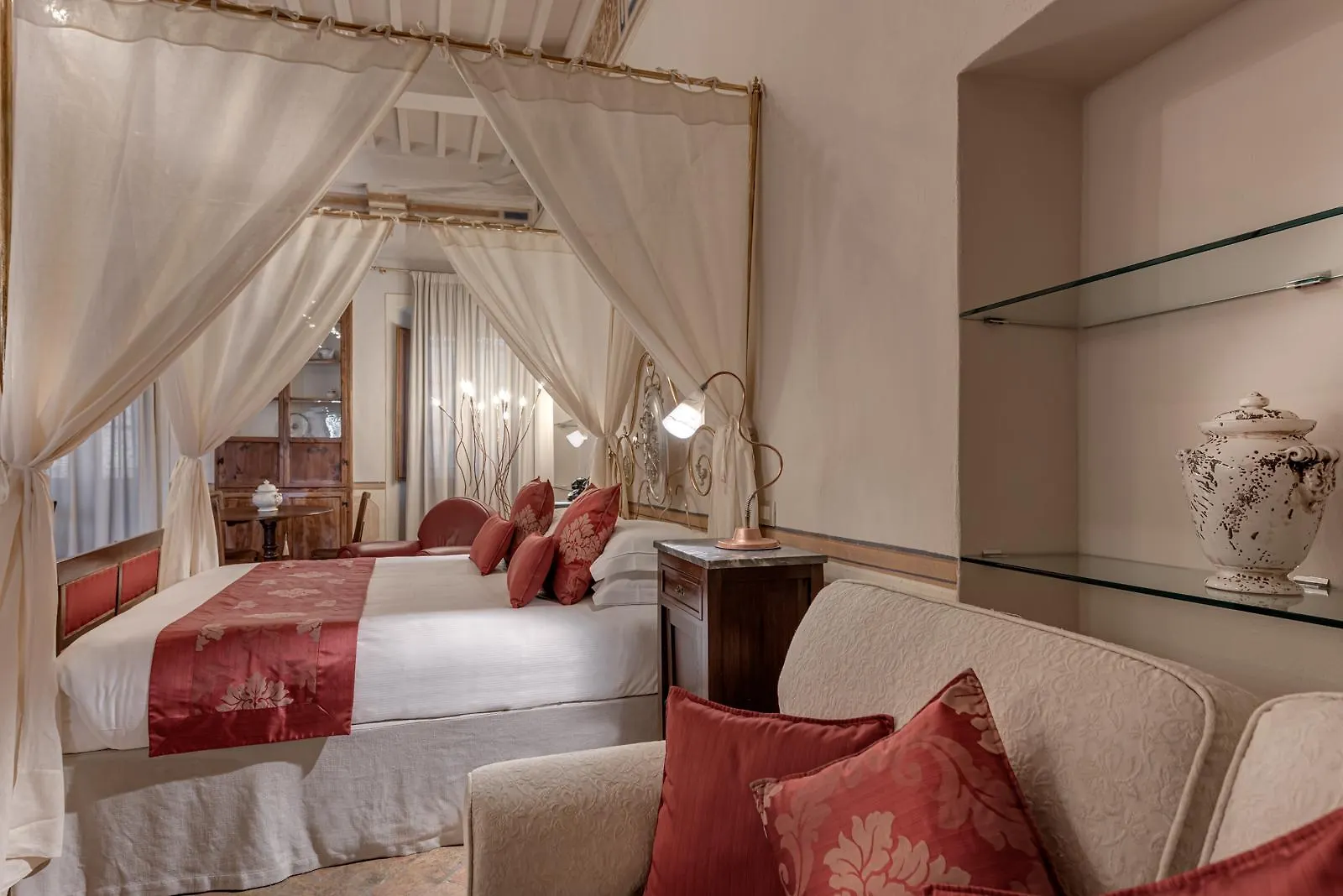Palazzo Del Capitano Wellness E Relais Hotel San Quirico d'Orcia