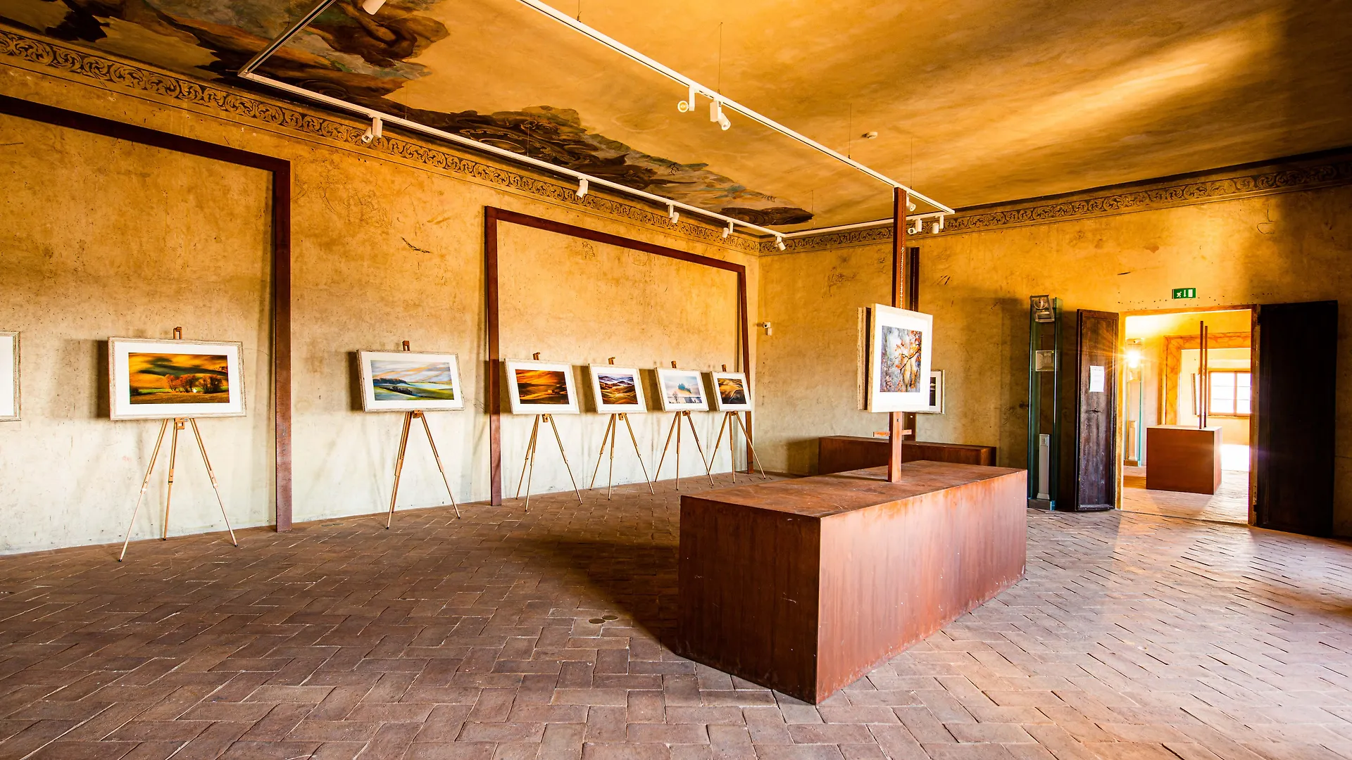 Palazzo Del Capitano Wellness E Relais contacts