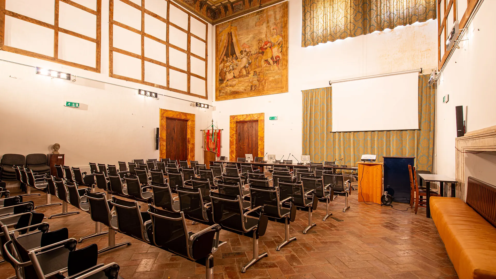 Palazzo Del Capitano Wellness E Relais Hotel San Quirico d'Orcia 4*,  Italy