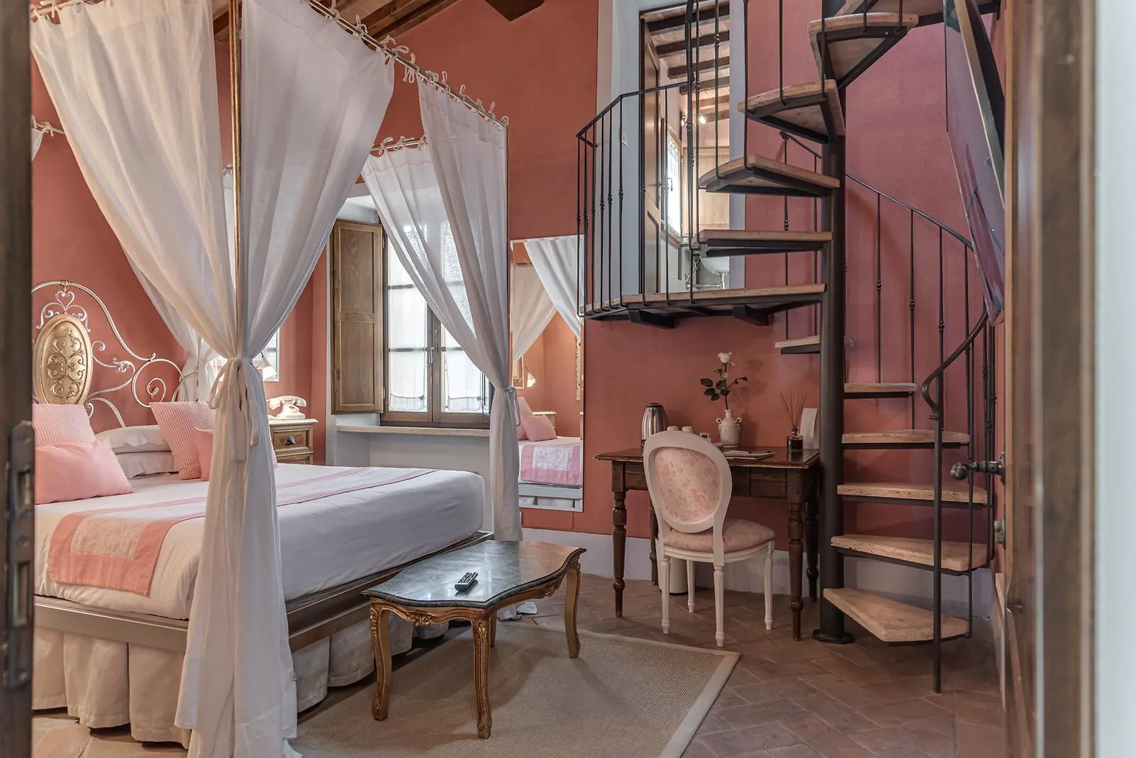 Palazzo Del Capitano Wellness E Relais Hotel San Quirico d'Orcia